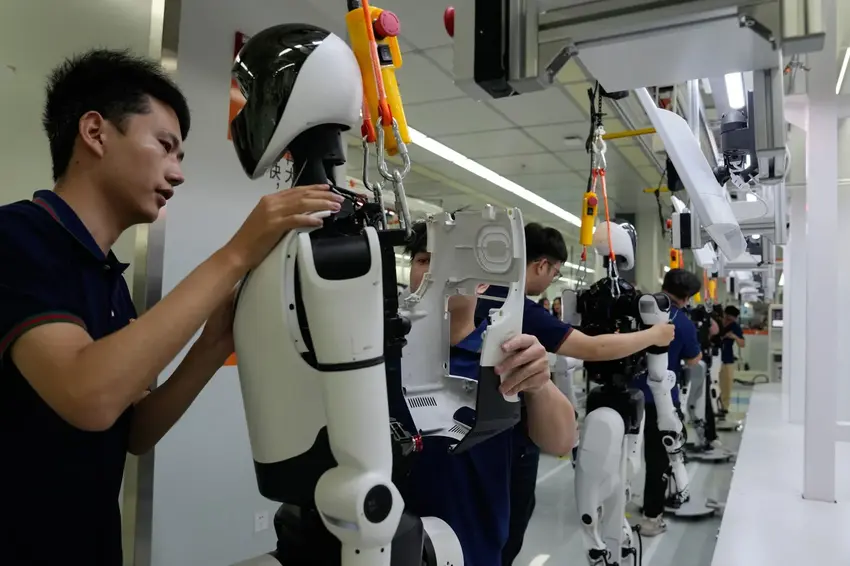 В Китае стартовал турнир по боям гуманоидных роботов Ultimate Robot Knockout Legend